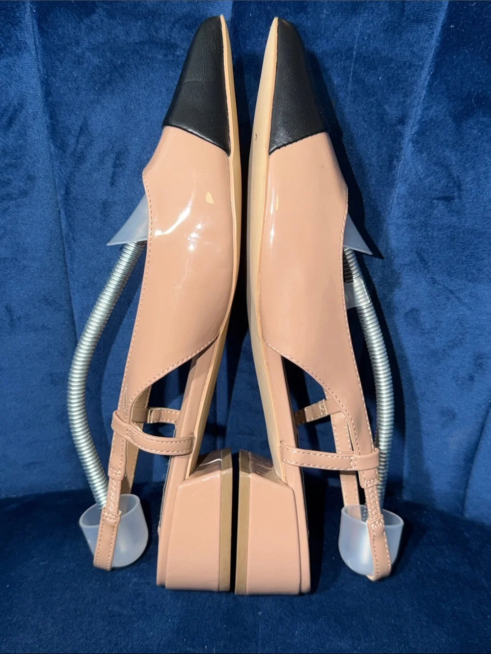 Steve Madden Patent Nude and Black Pointed Slingback Flats - Women's Size 9